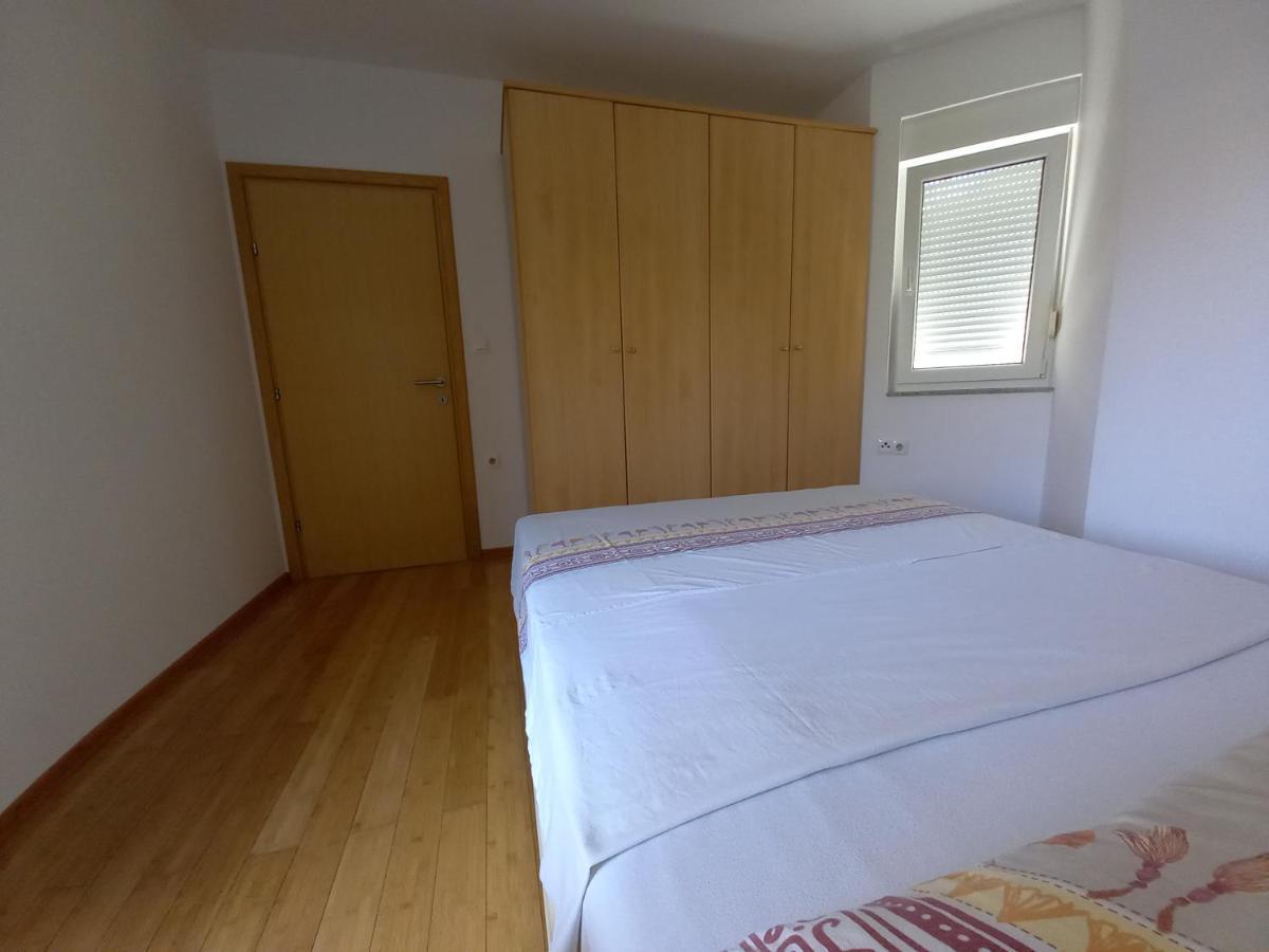 Apartments President Новалья Экстерьер фото