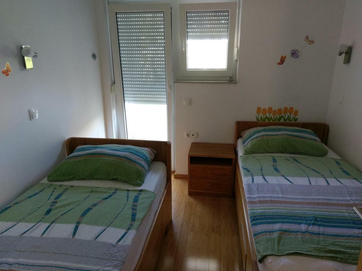 Apartments President Новалья Экстерьер фото