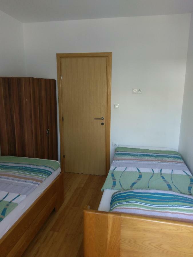 Apartments President Новалья Экстерьер фото